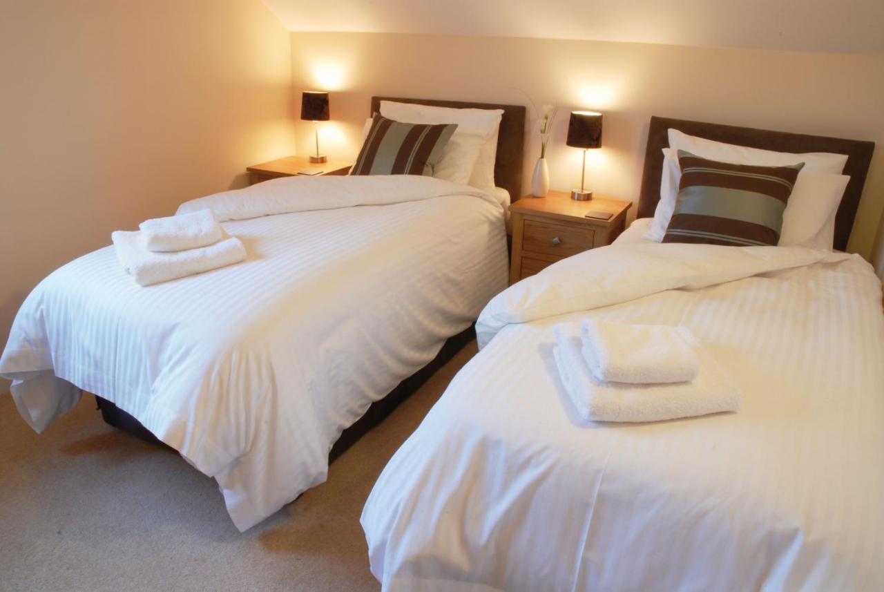 Kingfisher Hot Tub & Log Burner House On Premium Lakeside With Resort Facilities St Columb Major Екстериор снимка